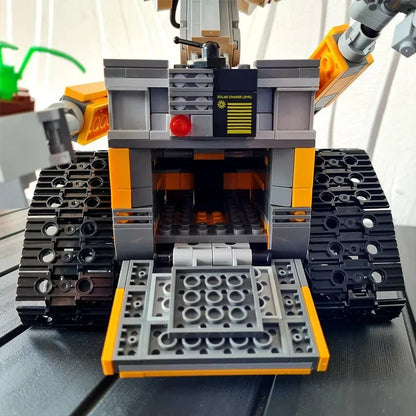 Disney 687PCS Creative Wall E Robot MOC Building Block 21303 DIY model Home decoration gift toys for children and adults