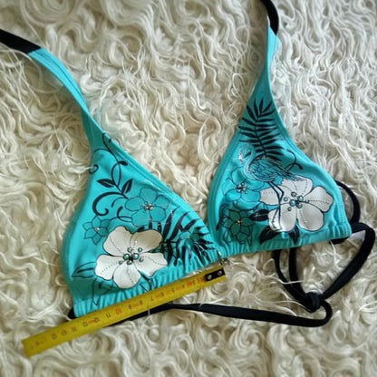 Spring and Summer Fashion Trend: Y2K Sexy Bikini - Ins European and American Niche Design, Figure-Hugging Swimsuit Set