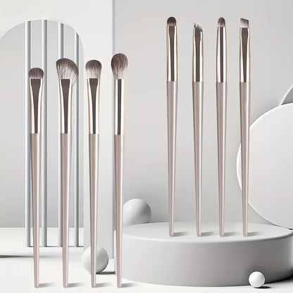 8-piece set of eye shadow makeup set brushes create perfect eye makeup, precise eye shadow, eyeliner pen, contour, soft bristles