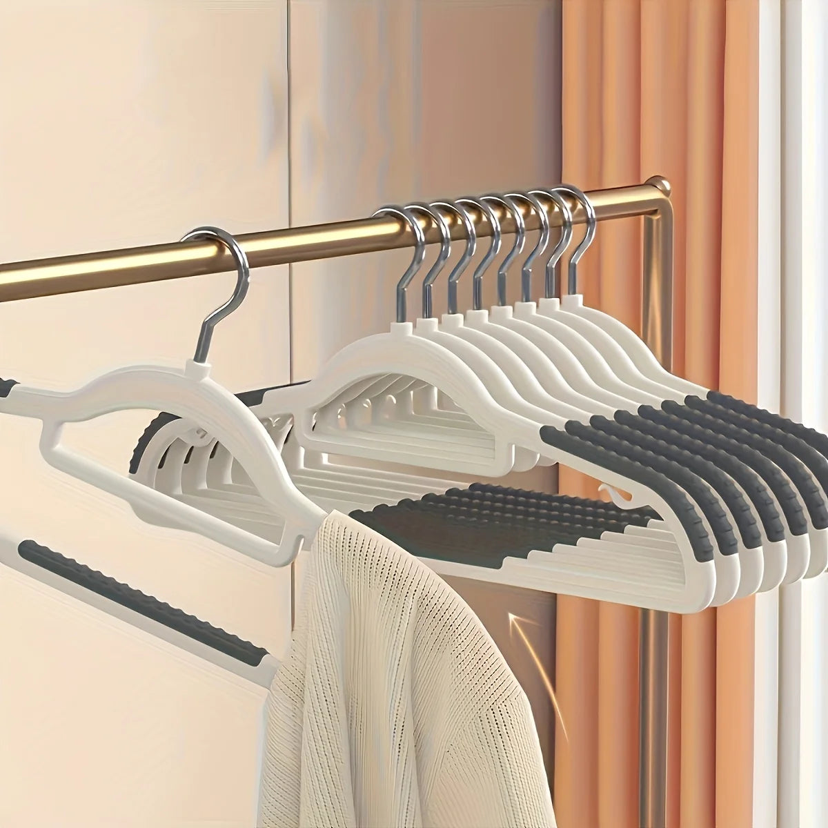 30Pcs Set of Non-slip Hangers Sturdy and Durable Rotating Hook Hangers Laundry Bathroom & Bedroom Clothes Hangers Organization