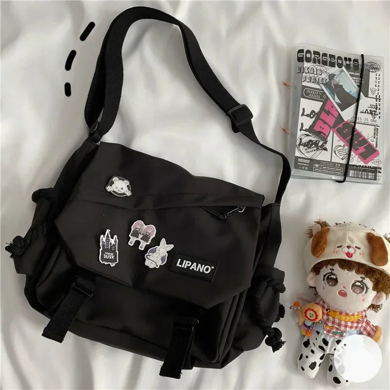 Vintage Postman Bag Versatile Handsome Work Style Art Shoulder Bag for Men and Women Crossbody Bag