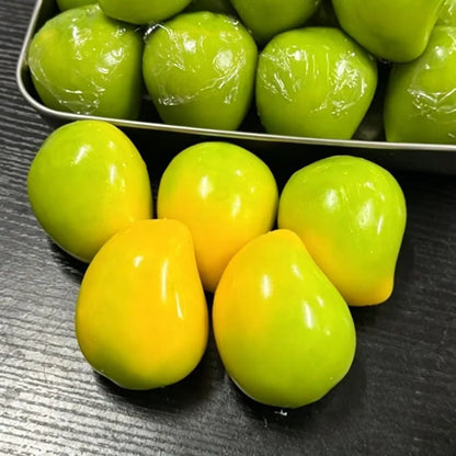 Handmade Crispy Mango Stress Ball Squeeze Toy, Color-Changing Mango Squishy Fidget Ball, ASMR Sensory Stress Relief Toy