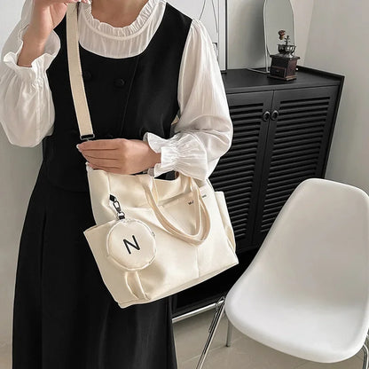 Large capacity Korean version crossbody bag suitable for both male and female college students travel shoulder bag commuting bag