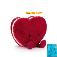 Red Love Macaron