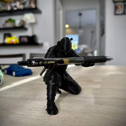 Desktop Art 3D Printed Ninja Pen Holder Unique Figurine Stationery Organizer Pencil Figurines Desk Decor Craft For Pen Storage