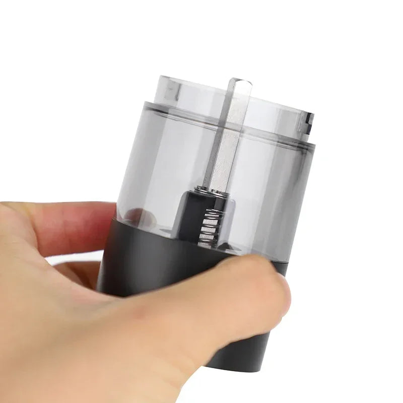 USB Rechargeable Electric Salt and Pepper Grinder Adjustable Coarseness Large Capacity Auto Spices Grinders Kitchen Cooking Tool