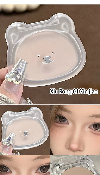 Skin-friendly powder, oil control skin, fill makeup concealer,waterproof and sweat proof, do not take off makeup not card powder