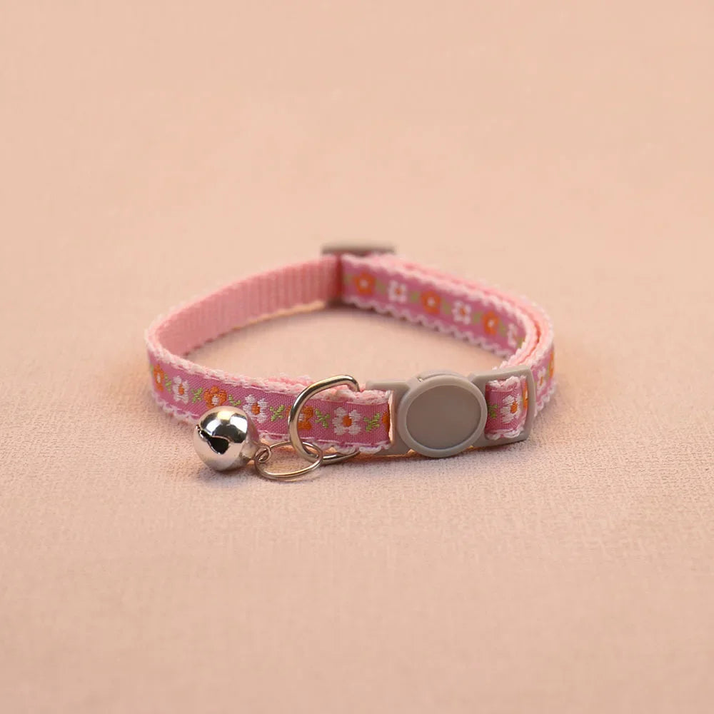Hand Knitting Flower Pet Collar With Bell Colorful Retro Style Cat Collar Adjustable Safety Necklace For Puppy Cat Accessories