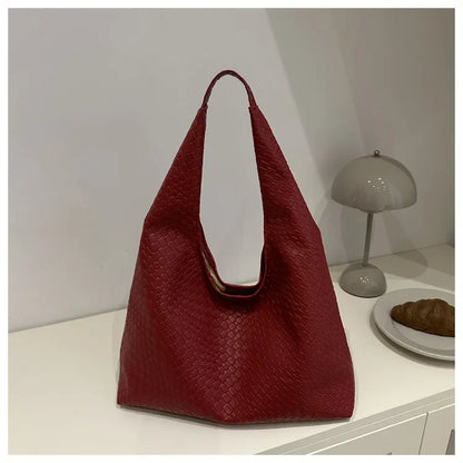 Minimalist Hobo Tote Bag for Women - Retro Elegant Large Capacity Shoulder Bag for Work, Travel & Daily Use