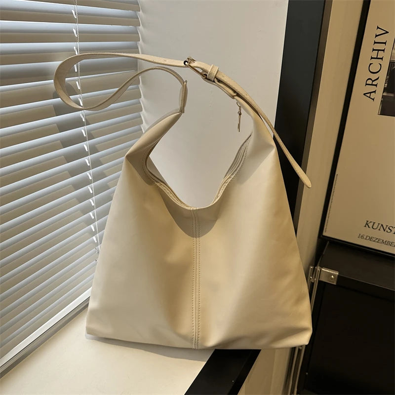Trendy Casual Soft PU Women's Handbags Solid Color Large Capacity Female Shoulder Bag Retro Tote Bag For Commute Shopping
