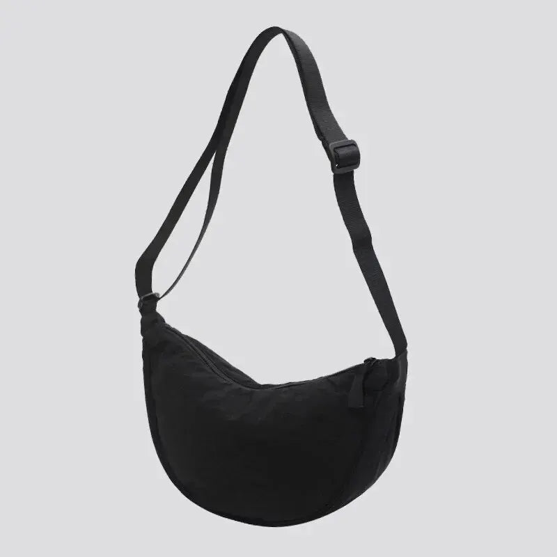 New Simple and Casual Solid Color Nylon Large Capacity Women's Dumpling Bag Shoulder Bag for Travel and Commuting