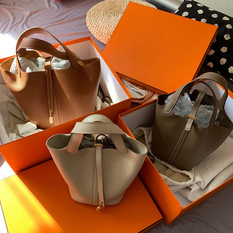 Stylish Handbag, Unique Bucket Classic Shopping Tote Bag, Soft PU Litchi Pattern Basket Women Bag with Lock Small Horse Scarves