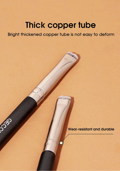 Eyeliner brush eyebrow brush do not eat powder easy overhand blade flat head brush circular arc brush eye repair makeup brush