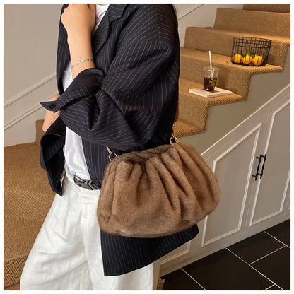 Cute and Versatile Winter Crossbody Bags Mink Fur Wrinkle Relaxed Texture Cloud Shell Bag Women Fashion Tote Shoulder Bag