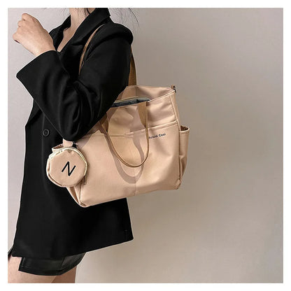 Large capacity Korean version crossbody bag suitable for both male and female college students travel shoulder bag commuting bag