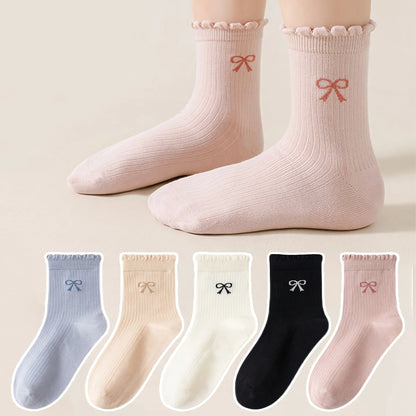 3 Pairs of Random Mixed Color Kidsren's Socks with Lace Bow Patterns for Girls and Babies, Versatile Mid-Calf Socks for All Seasons Suitable for Daily Life
