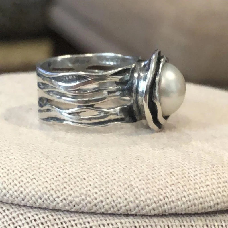 Niche Vintage Ethnic Hollow Inlay Pearl Rings For Women Birthday Party Gift Accessories Custom Jewelry