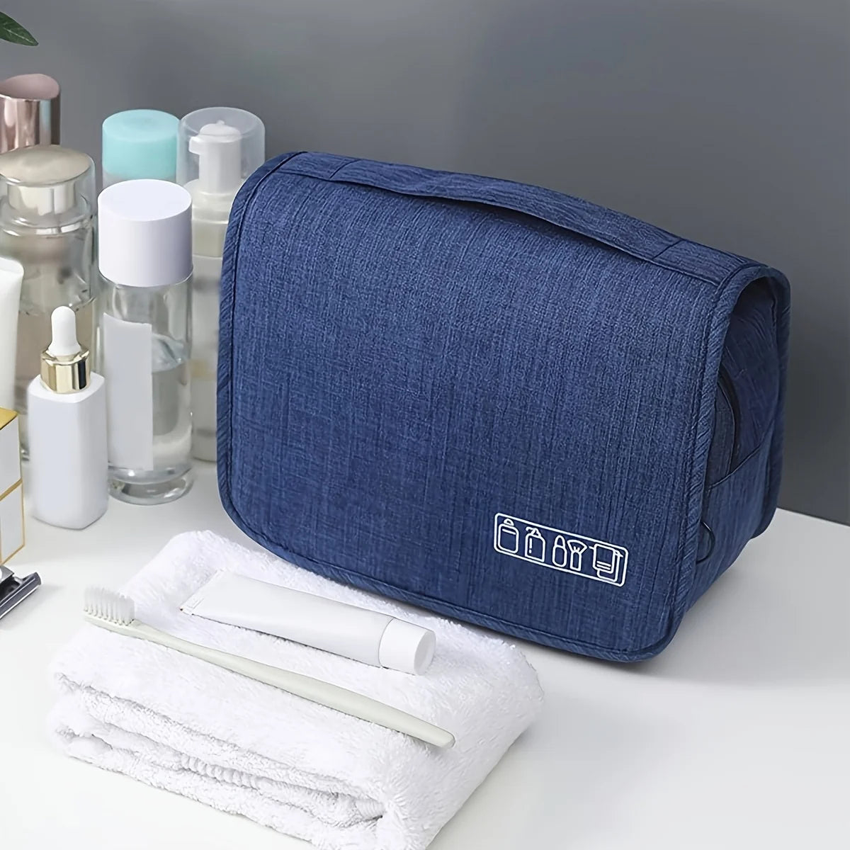 Wall-Mounted Travel Personal Hygiene Bag Cosmetics and Bathroom Supplies Packs