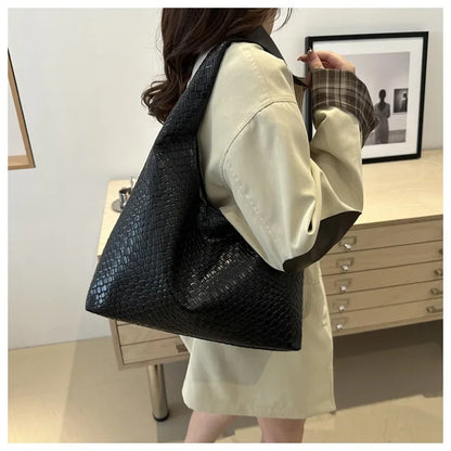 Minimalist Hobo Tote Bag for Women - Retro Elegant Large Capacity Shoulder Bag for Work, Travel & Daily Use