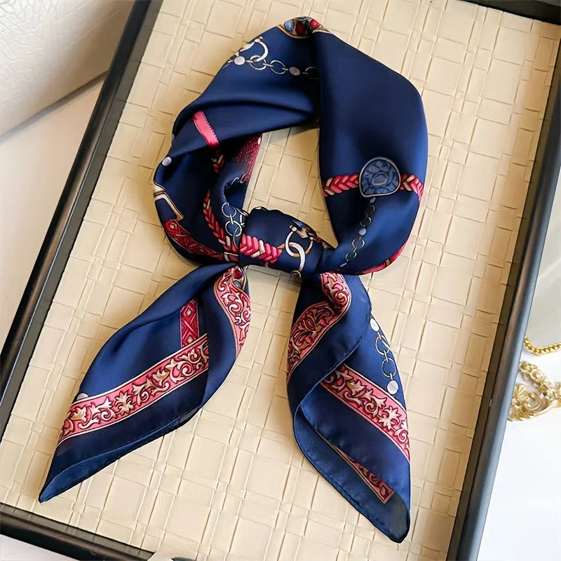 2025 New Fashion Luxury Printed Square Shawl Women 70x70cm Pashmina Silk Scarf Neck Headband Bandana