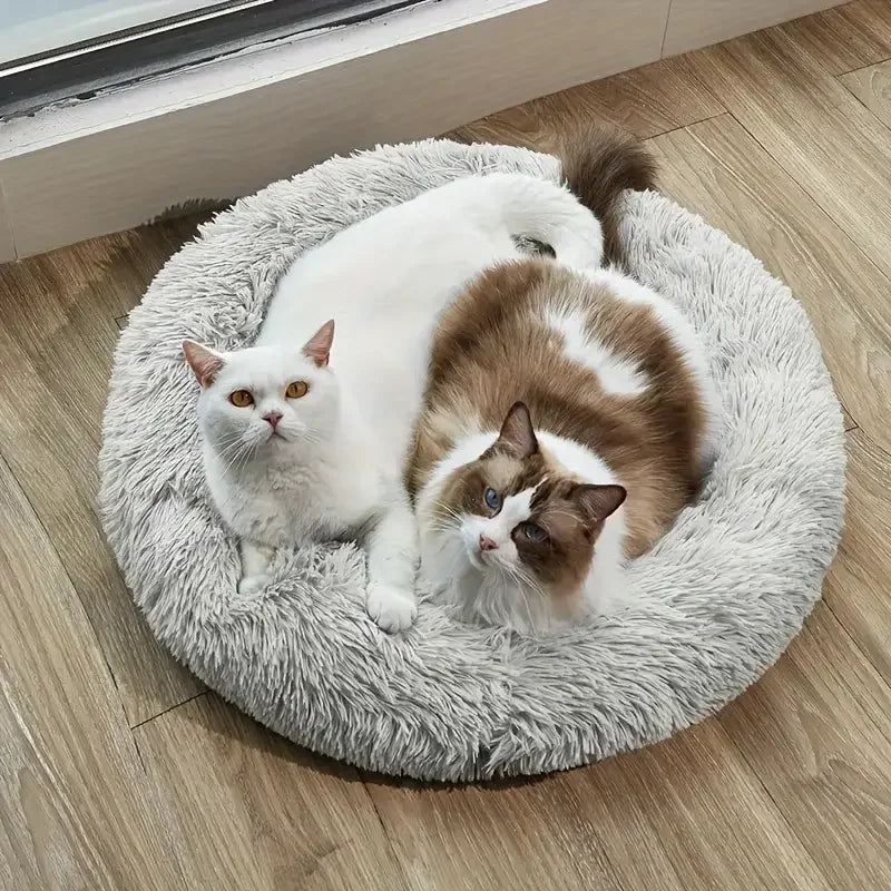 Cozy Plush Pet Bed for Cats & Small Dogs - Soft PU, Contemporary Style, Non-Assemble, Ideal for Kittens & Puppies Up to 3lbs