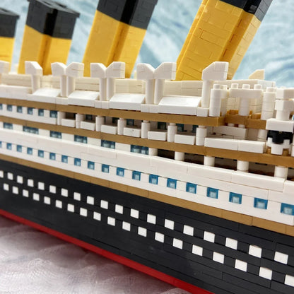 KNEW BUILT 6 Kinds Titanic Model Cruise Ship Building Block for Adult Micro Mini Brick Toy Perfect Gift Entertainment Decoration