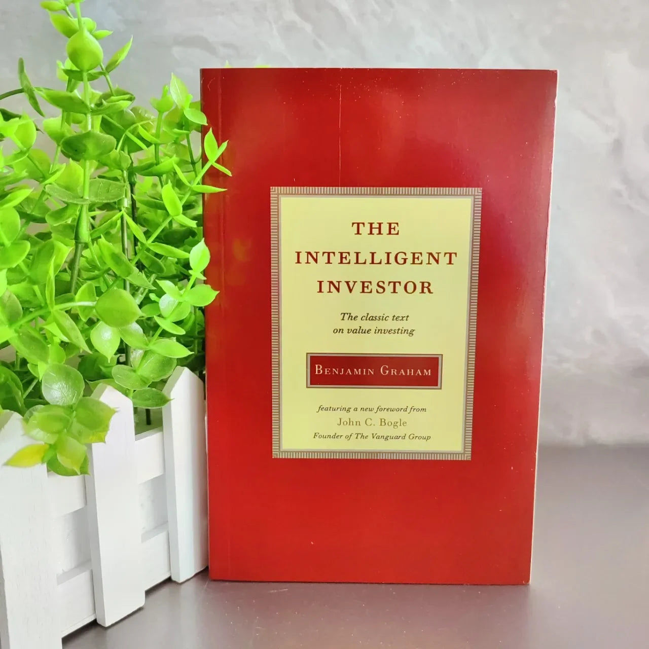 best sellerThe Intelligent Investor The Definitive Book on Value Investing for Adult Financial Management Reading Book