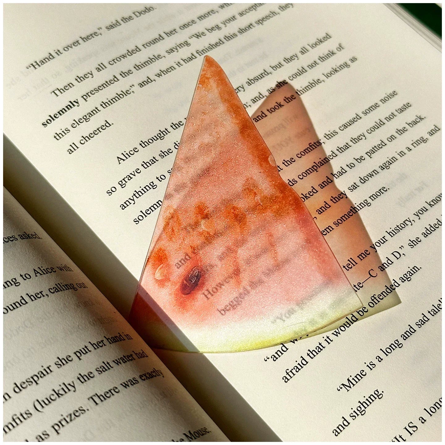 New exquisite transparent acrylic apple bookmark reading mark gift cute grape tomato bookmark toy