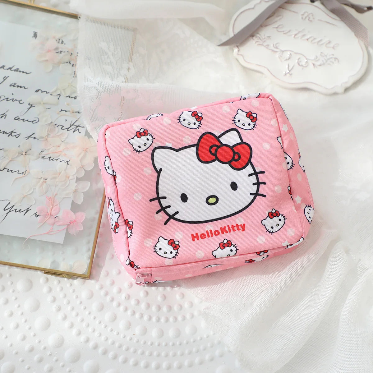 Hello Kitty Kuromi Menstrual Bag Cute Girly Cinnamoroll Hangyodon Pochacco Capacity Sanitary Napkin Storage Bag