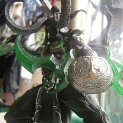 Game Wow Demon Hunter illidan Stormrage PVC Action Figure Toys