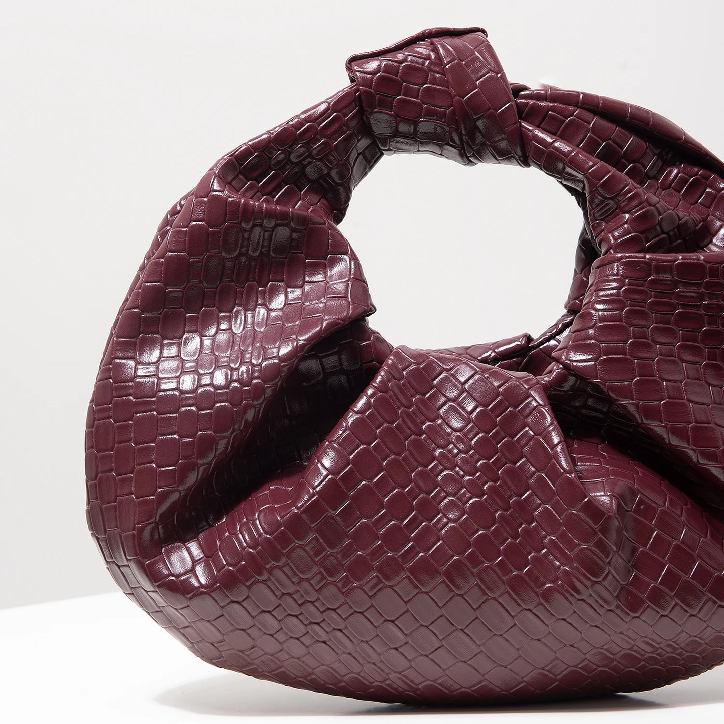 Vintage Faux Leather Woven Pattern Handbag, Knotted Crescent Bag, Pleated Cloud Bag, Women's Party Dress, Burgundy Wallet, Elegant Evening Bag (Random Pattern)