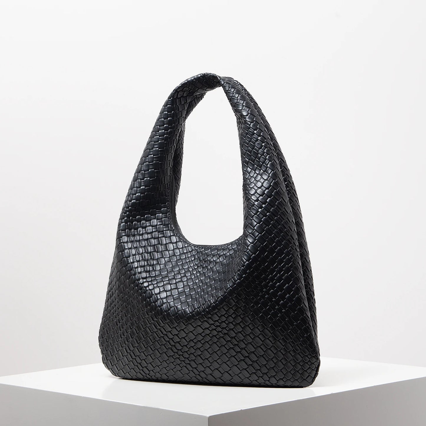 Vintage Faux Woven Leather Shoulder Bag, Women's Handbag, Large Capacity Tote Bag, Crescent Bag, Zipper Underarm Bag, Daily Commuter Bag (Random Pattern)