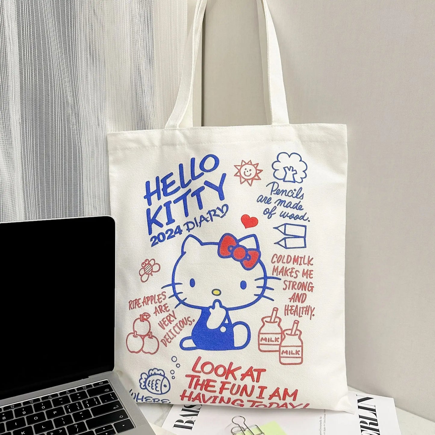 Large capacity Japanese cartoon Sanrio handbag Hello Kitty canvas bag casual commuting bag fashionable shoulder bag for girls