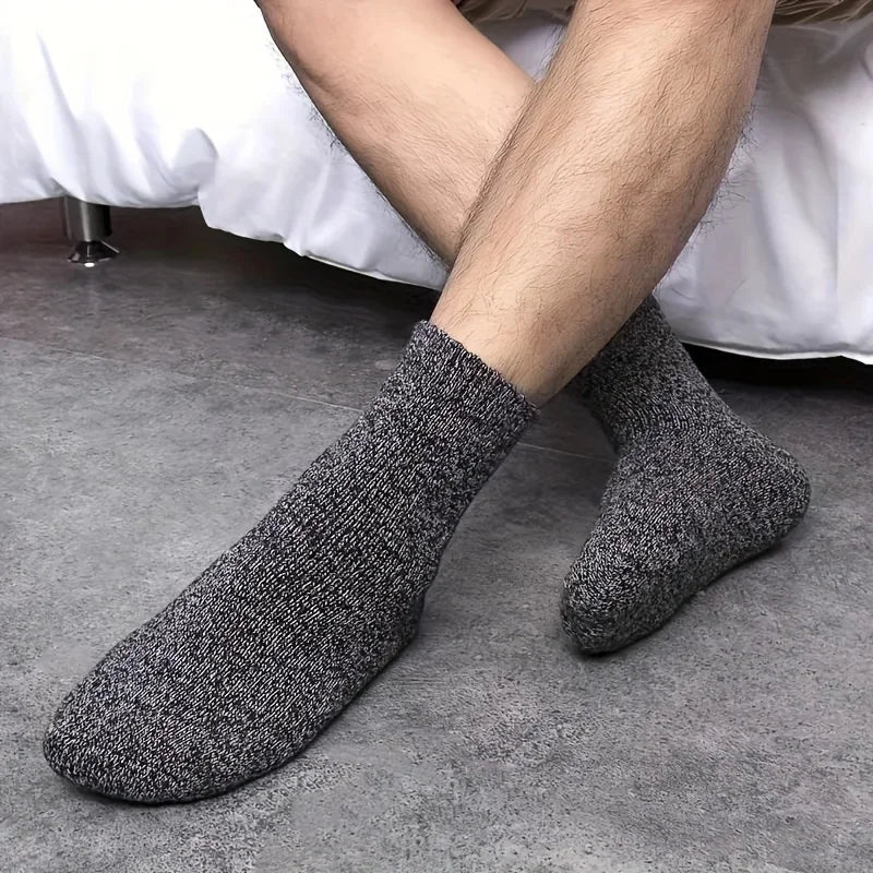 3/5 Pairs Men's Winter Warm Socks, Thick Towel Mid-Calf Socks, Anti-Cold Snow Boots Socks Elastic Solid Color
