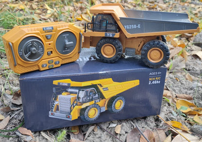 4WD Remote Control Excavator Toy Radio Controlled RC Dump Truck Vehicle Crawler Bulldozer Construction Buggy Light and Sound Car