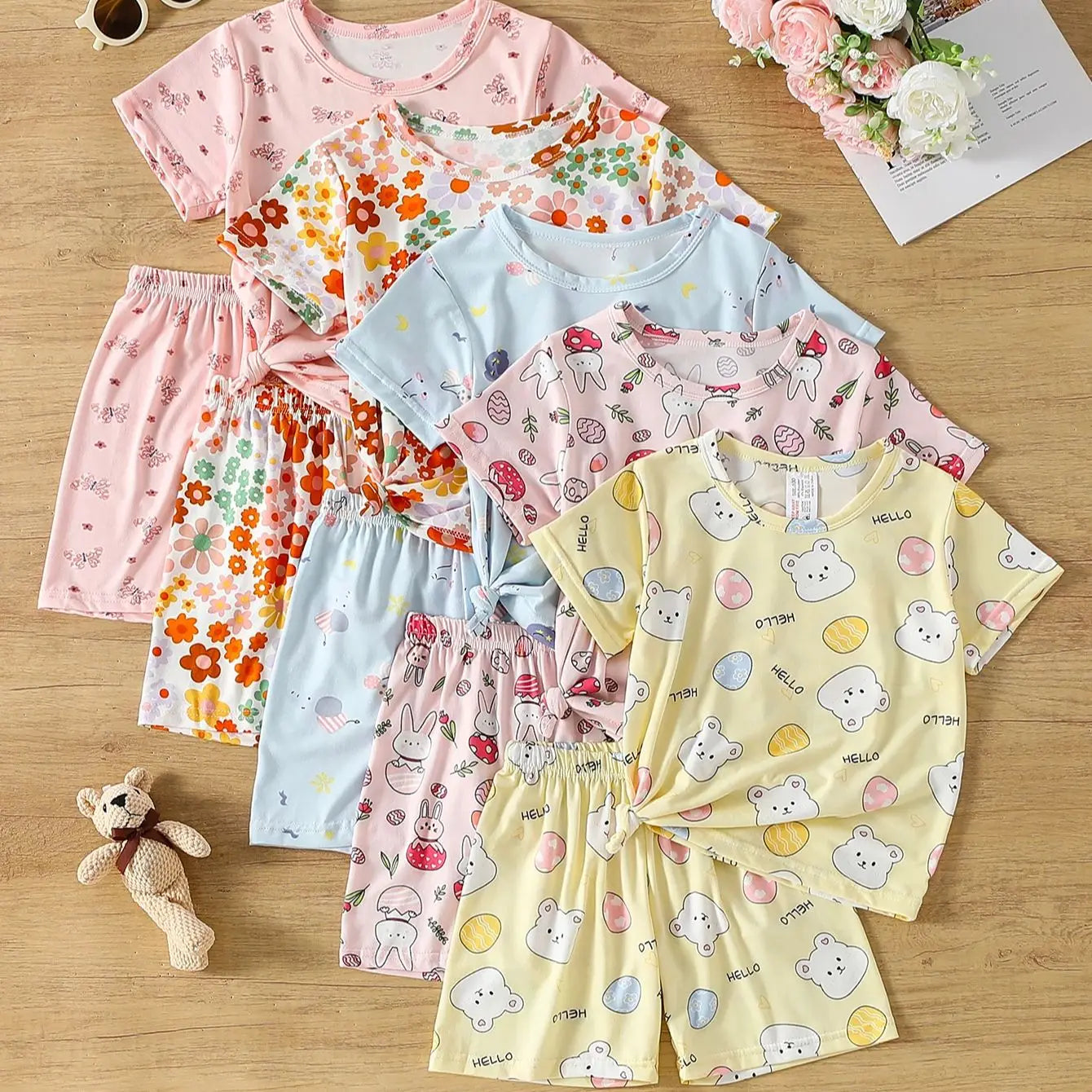 2-Piece Children's Summer Cute cartoon Printed Short-Sleeved Shorts Set for Boys and Girls Casual and Comfortable T-Shirt Shorts