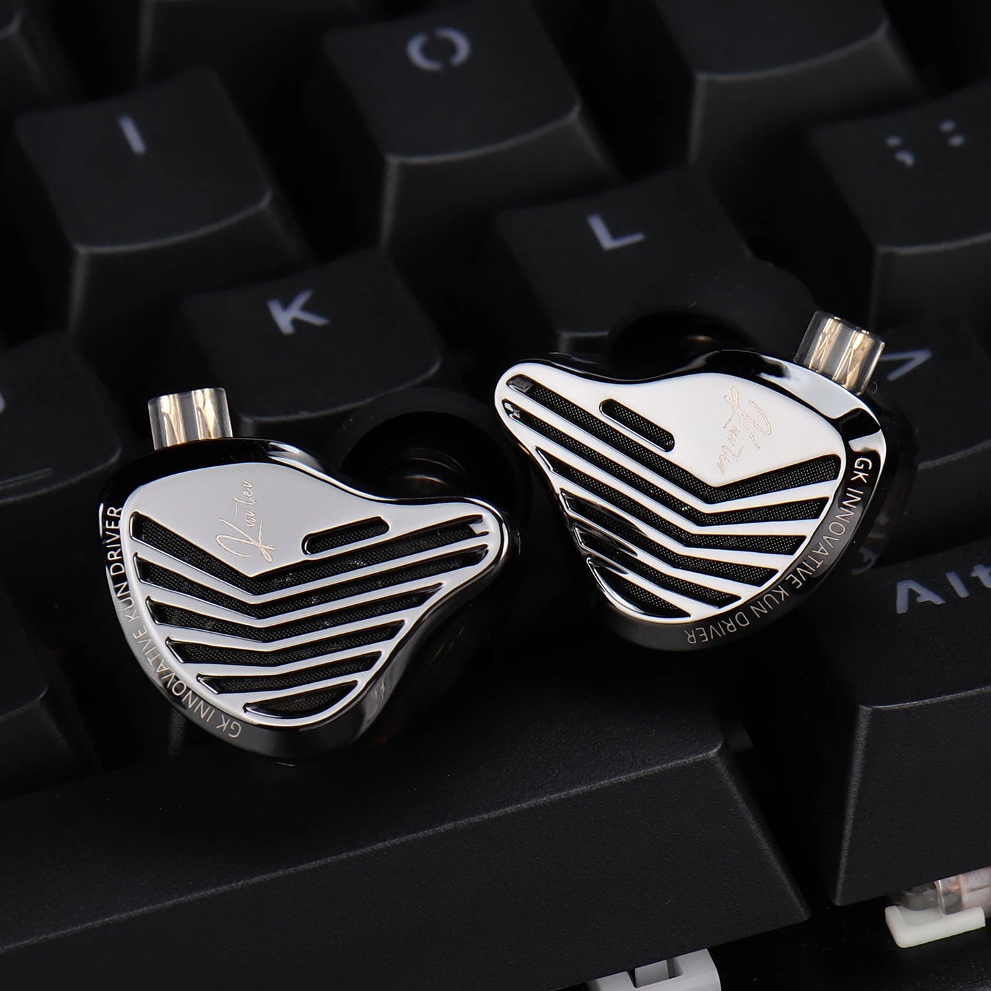 GK KUNTEN Earphones New Generation Dynamic Driver Unite Headests Hifi Music Earbuds DJ Headphones
