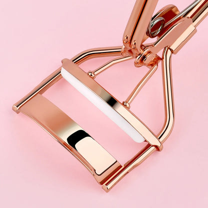 A curly long-lasting eyelash clip with 15 silicone replacement pads, made with eye makeup, the perfect gift for women