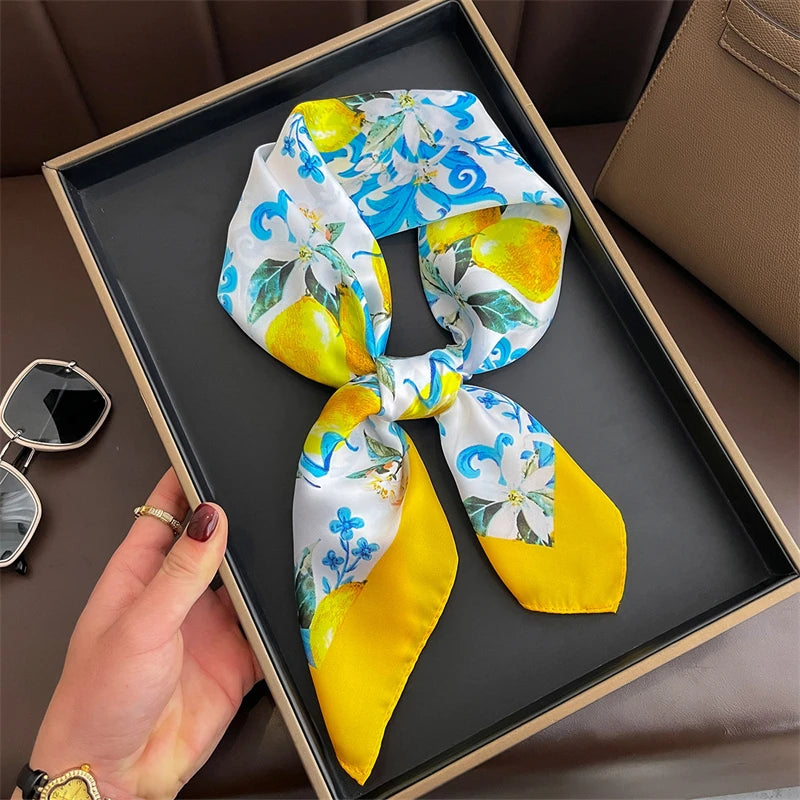 2025 New Fashion Luxury Printed Square Shawl Women 70x70cm Pashmina Silk Scarf Neck Headband Bandana