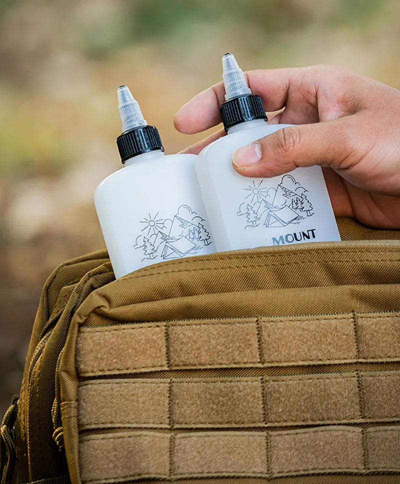 Outdoor Camping Oil Dispenser Bottle 120ml Leakproof Vinegar Jar Squeeze Bottle with Twist Top Cap HDPE for Cooking Grilling