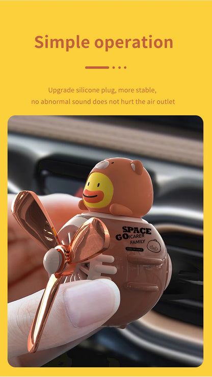 1PC Car Magnetic Cute Cartoon Figure Air Outlet Clip Aromatherapy - Complimentary Two Unscented PE Tablets and Two 5ml Bottles
