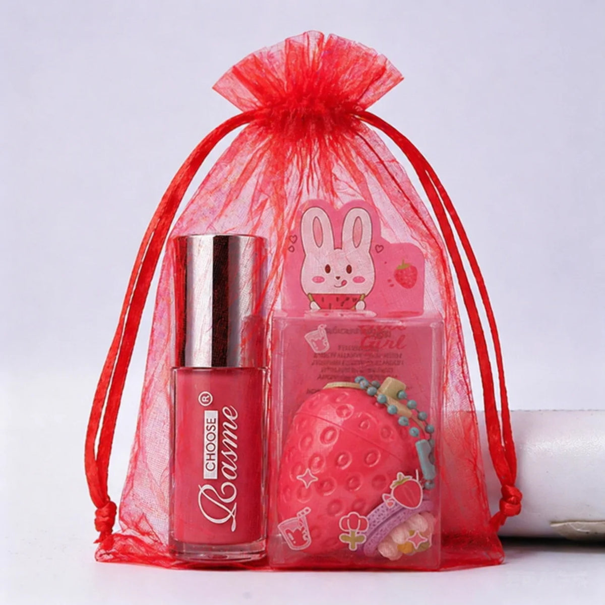 Random Shiping 1PC Strawberry Lip Gloss Lipstick Moisturizing Winter Antifreeze Anti Crack Moisturizing Lasting Lip Balm