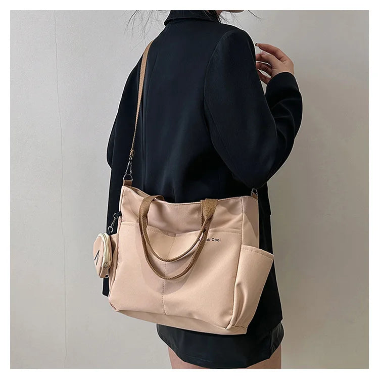 Large capacity Korean version crossbody bag suitable for both male and female college students travel shoulder bag commuting bag
