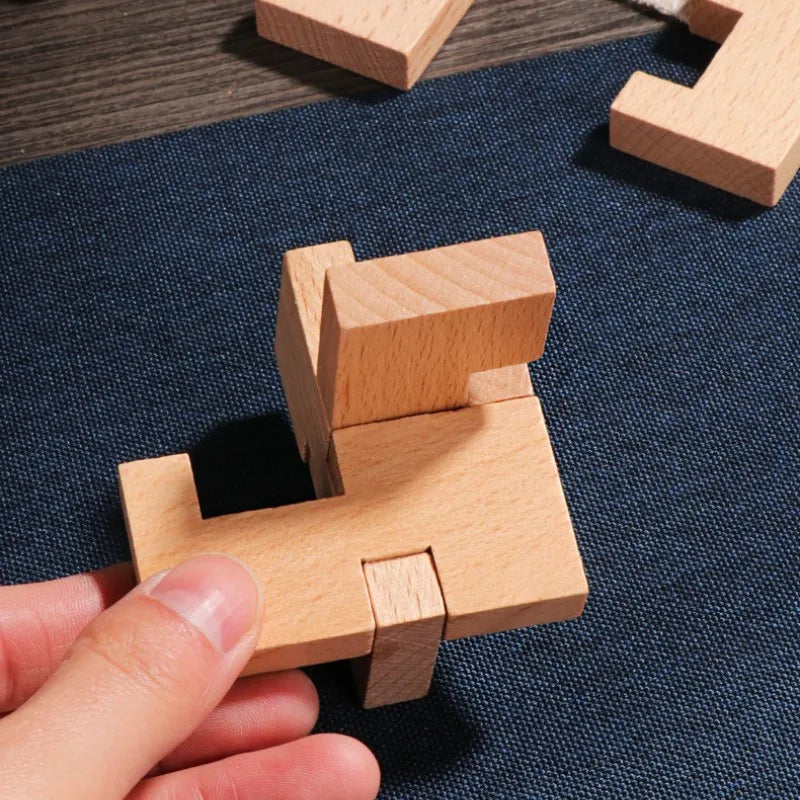 New Wooden Kong Ming Lock Lu Ban Lock IQ Brain Teaser Educational Toy Children Montessori 3D Puzzles Game Unlock Toys Kid Adult