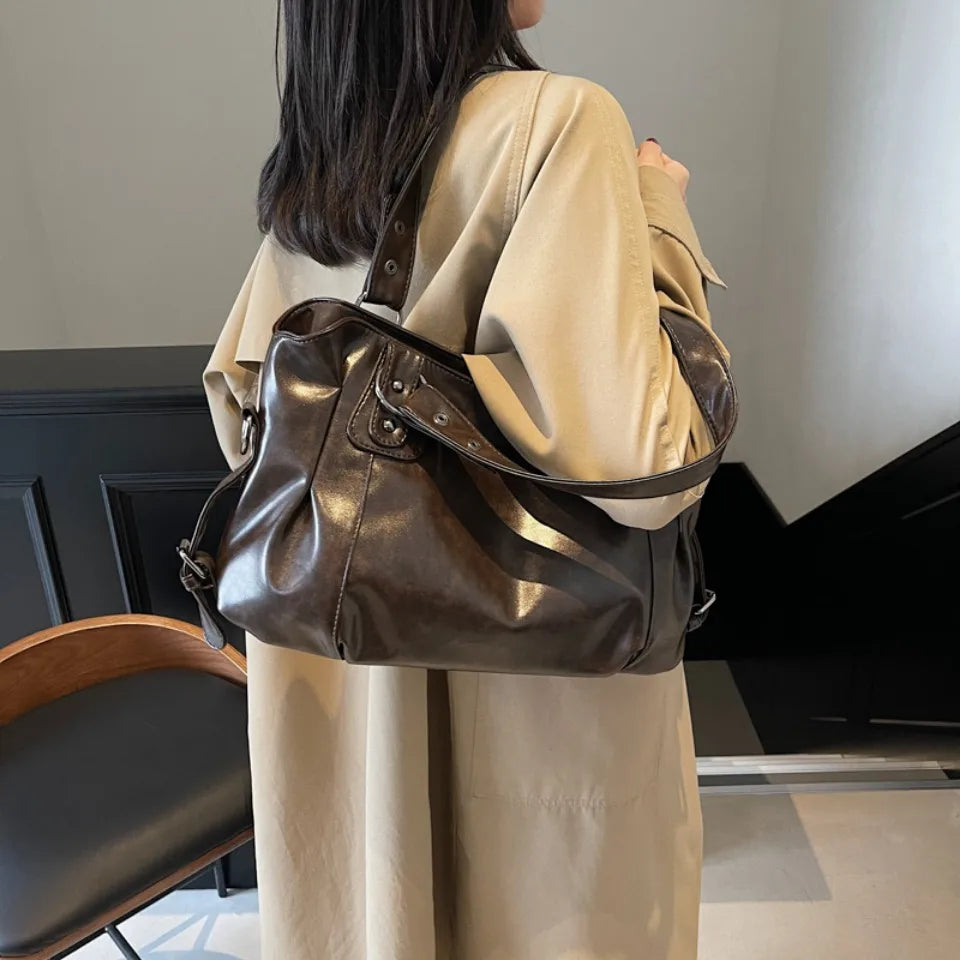 Retro Brand Roomy Shoulder Bag Female Luxury Solid Color Classic Crossbody Bag Large Capacity Style Soft PU Leather Tote Bag