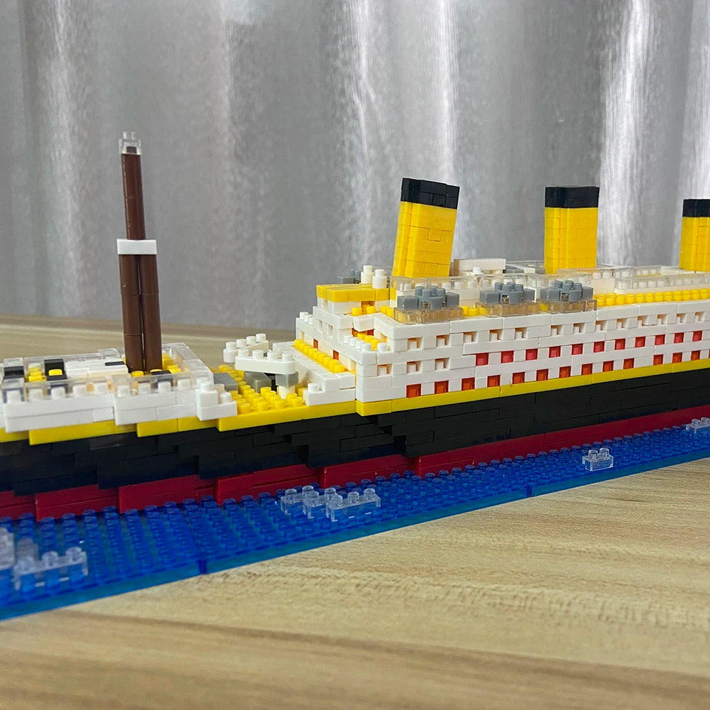 KNEW BUILT 6 Kinds Titanic Model Cruise Ship Building Block for Adult Micro Mini Brick Toy Perfect Gift Entertainment Decoration