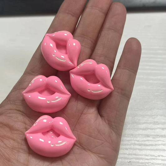 10Pcs Kawaii Hot Sweet Red Pink Large Glossy Lip Soild Color Lipstick Star Love Heart Resin Art Charms Decor Diy Junk Phone Case