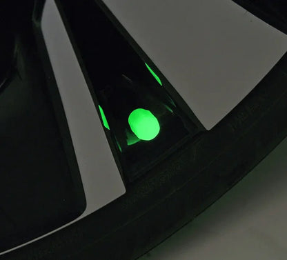 Luminous Car Tire Valve Cap Fluorescent Night Glowing Tire Decor Motorcycle Electric Bicycle Hub Valve Caps Car Accessories