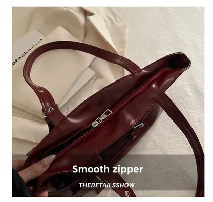 Fashionable Medium Size Versatile Tote Handbag for Daily Use Ethnic Style Synthetic Leather and Canvas Bag