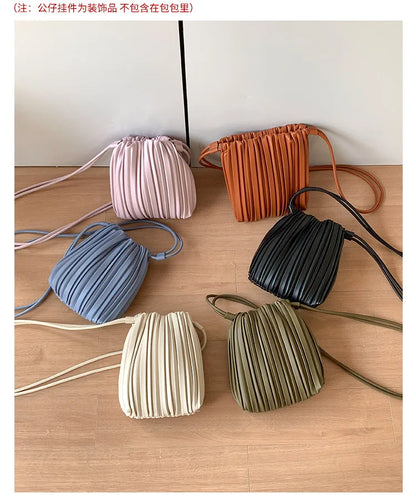 Summer Fashion New Crossbody Bag Women's PU Single Shoulder Mini Bag Luxury Versatile Pleated Casual Small Square Bag